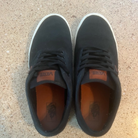 Vans!! - Picture 3 of 7